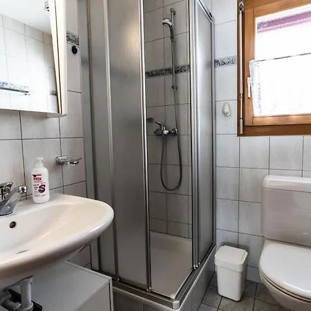 Apartment Haus Lotus, Moosfluhbahn