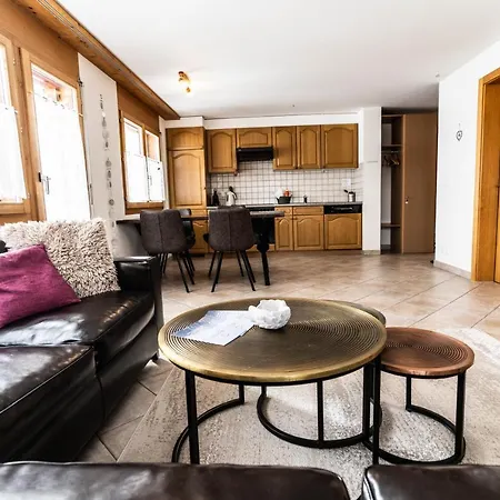 Apartment Haus Lotus, Moosfluhbahn