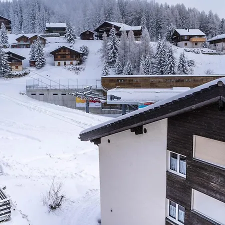 Daire Haus Lotus, Moosfluhbahn