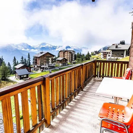 Haus Lotus, Moosfluhbahn *