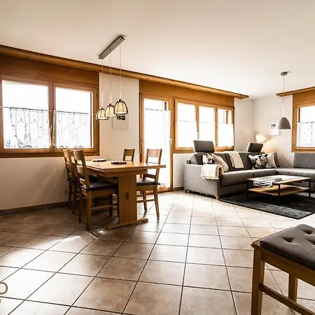 Apartment Haus Lotus, Moosfluhbahn *