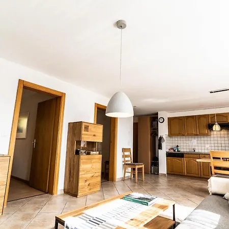 Haus Lotus, Moosfluhbahn *